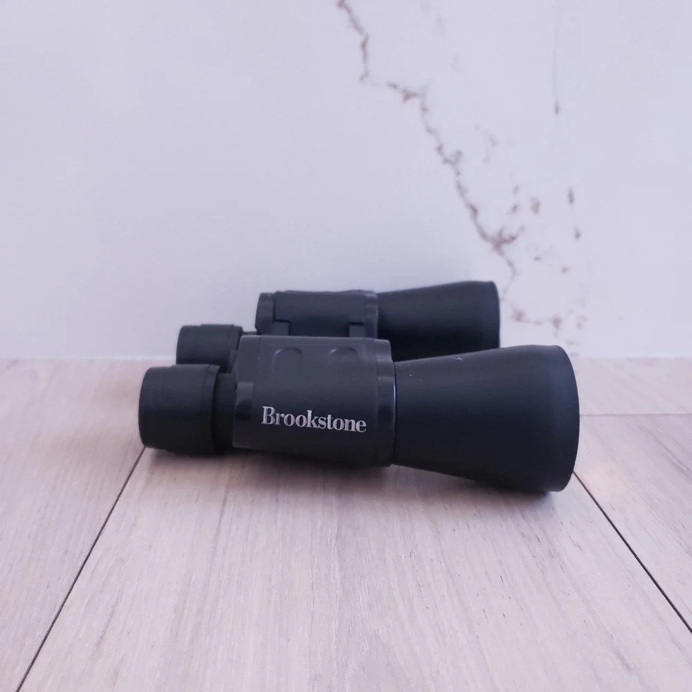 Brookstone gently used